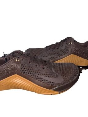 NEW Nike Men's 8.5  Metcon 6 Premium Brown Gold Gum Training Shoes NO BOX